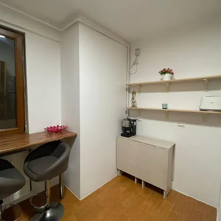 3 - Lizeanu Bucharest